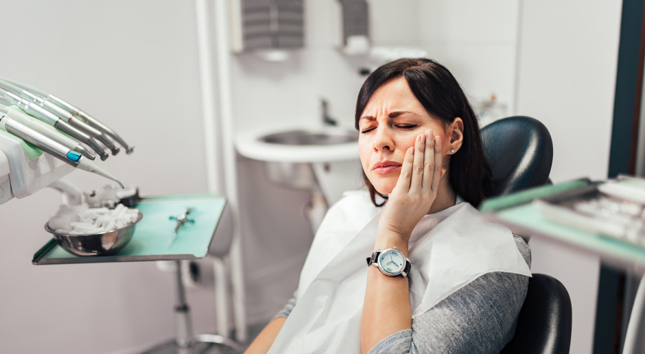 Pogotowie stomatologiczne w święta. Tam przyjmą z bolącym zębem za darmo