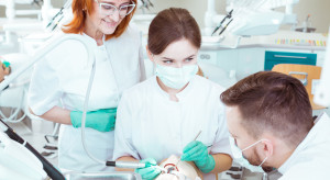Studenci stomatologii CM UJ zdominowali LDEK