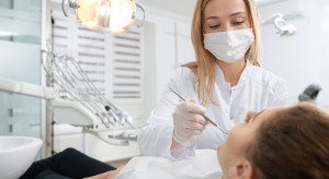 W domu i u dentysty: żelazne zasady higieny jamy ustnej. Zalecenia specjalistów