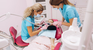 Posłowie pytają o dostęp do stomatologii w narkozie dla osób z niepełnosprawnością