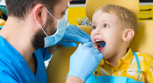 Pakiety higienizacyjne na NFZ po nowemu. Dentyści zdezorientowani